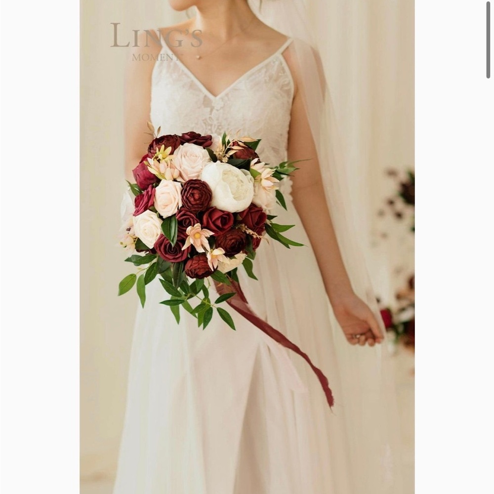Bridal bouquet in romantic Marsala